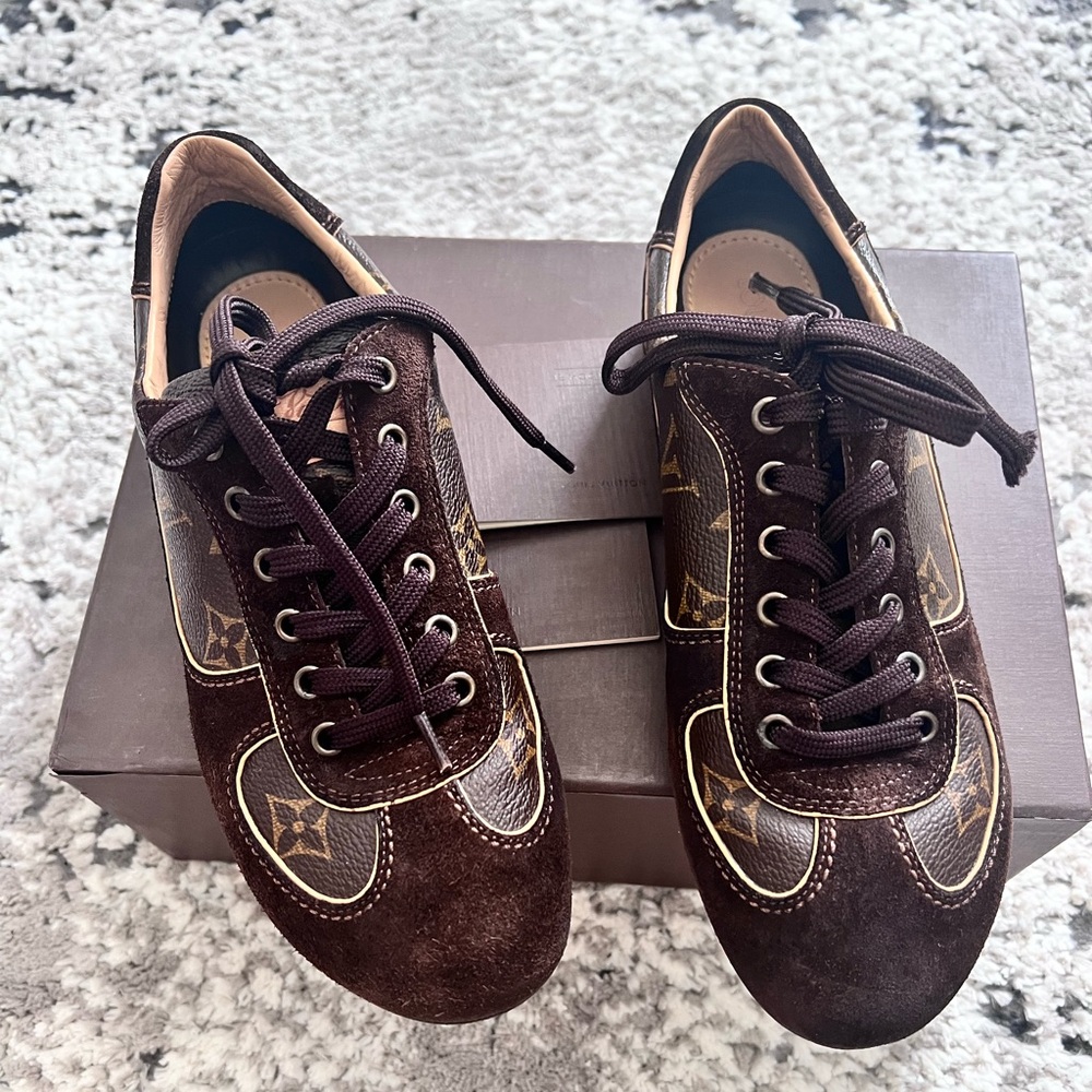 Authentic Preloved Louis Vuitton Sneakers Le Moccasin